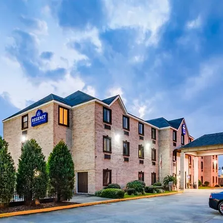 Regency Inn & Suites Biloxi-3
